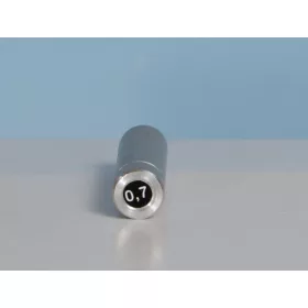 0,7 mm kiütő szerszám